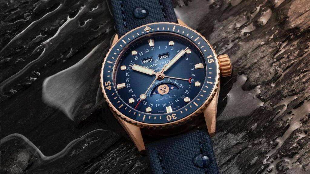 blancpain-fifty-fathoms-bathyscaphe-quantieme-complet-phases-de-lune-brings-together-iconic-blancpain-elements-|-senatus-magazine