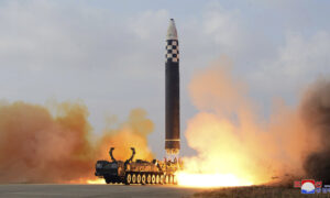 kim-jong-un-unveils-his-daughter-during-ballistic-missile-launch