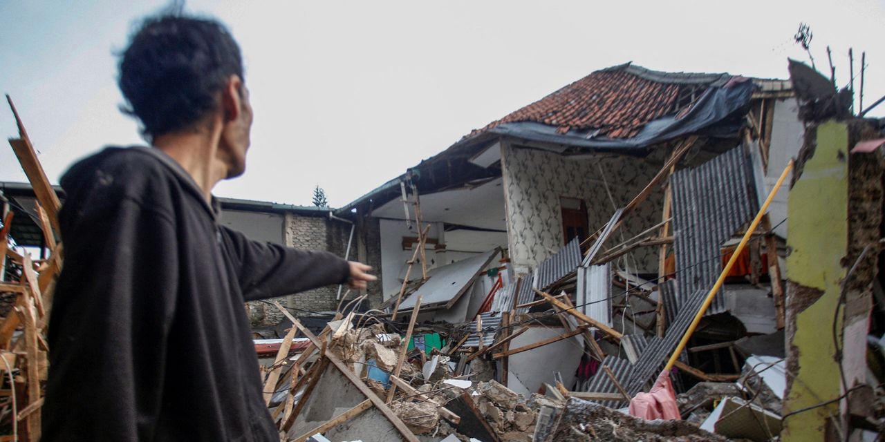 indonesia-earthquake-kills-at-least-162,-damages-thousands-of-homes-in-java