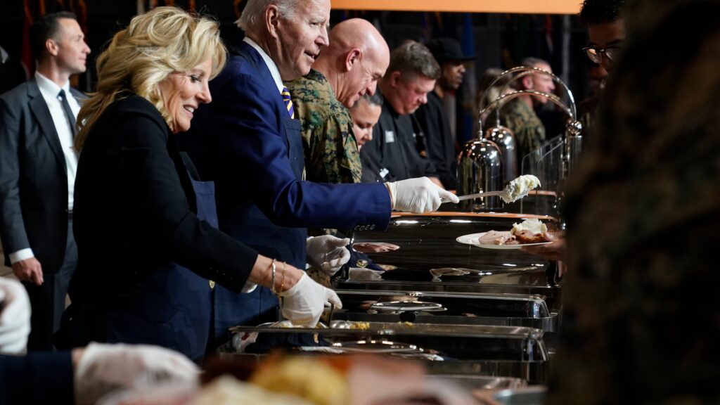 bidens-open-holiday-season,-serve-thanksgiving-meal-to-service-members