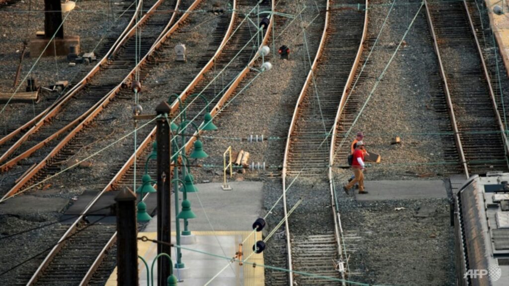 us-congress-approves-bill-to-avert-major-freight-rail-strike