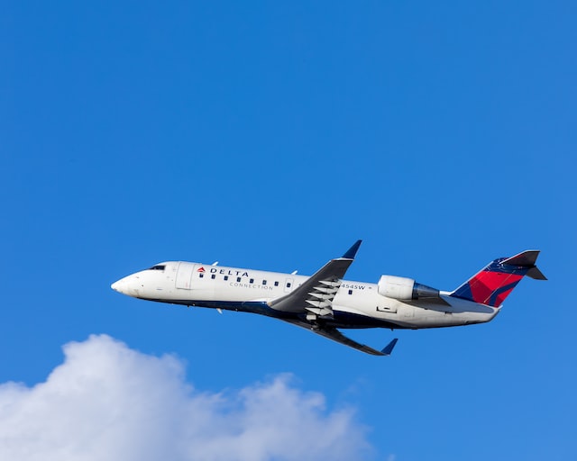 delta-air-lines-limits-lounge-access-memberships-–-hotel-magazine