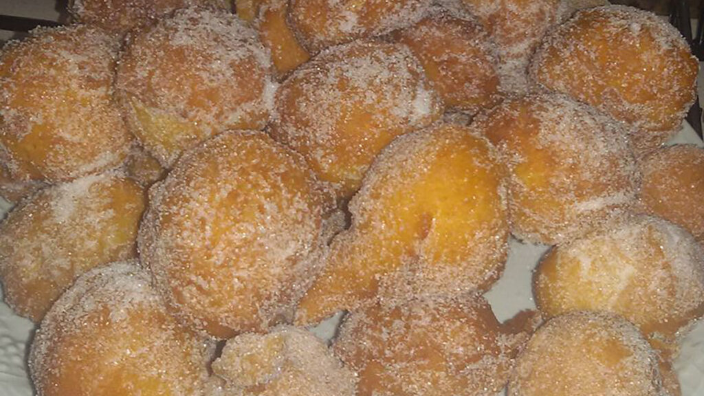 zeppoline-dolci-dell’immacolata,-meglio-degli-struffoli-il-segreto-siciliano-per-farle-sofficissime.-solo-4-ingredienti