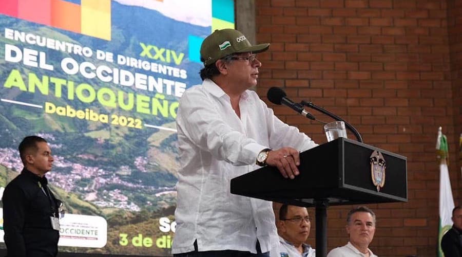 colombian-president-calls-for-mining-code-reform