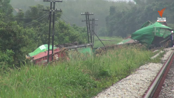 work-under-way-to-restore-sabotaged-rail-tracks-in-songkhla-province