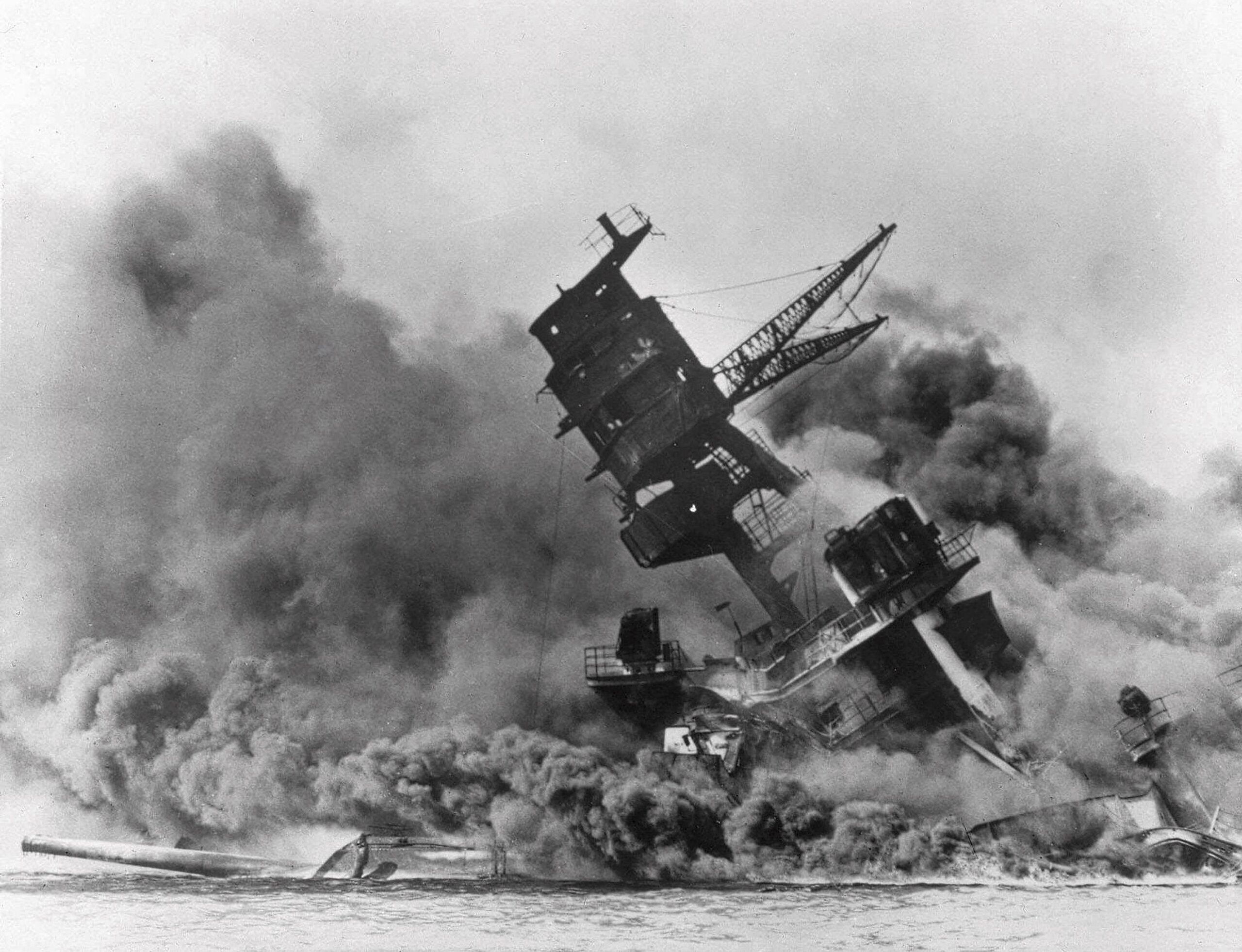 honor-those-killed-at-pearl-harbor,-uss-arizona-survivor-says