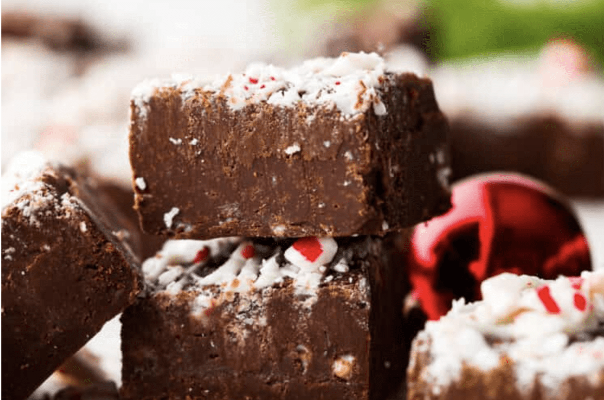 chocolate-peppermint-fudge-–-the-recipe-critic