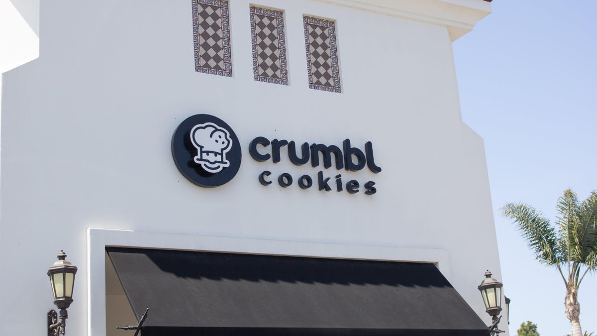 crumbl-cookies-violated-child-labor-laws-in-these-six-states