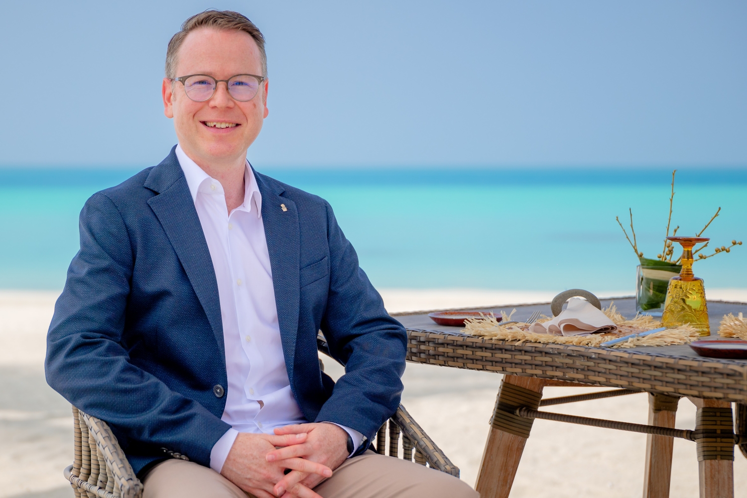 the-ritz-carlton-maldives-appoints-new-sales-and-marketing-director-mark-aldridge