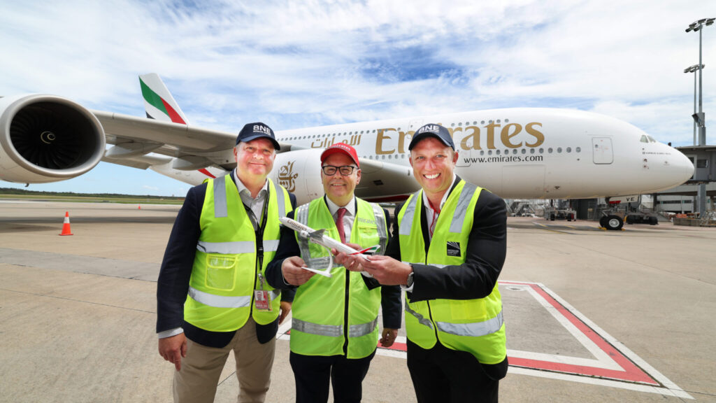 emirates-doubles-services-to-brisbane