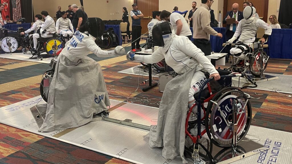 veterans-lunge-into-world-of-wheelchair-fencing