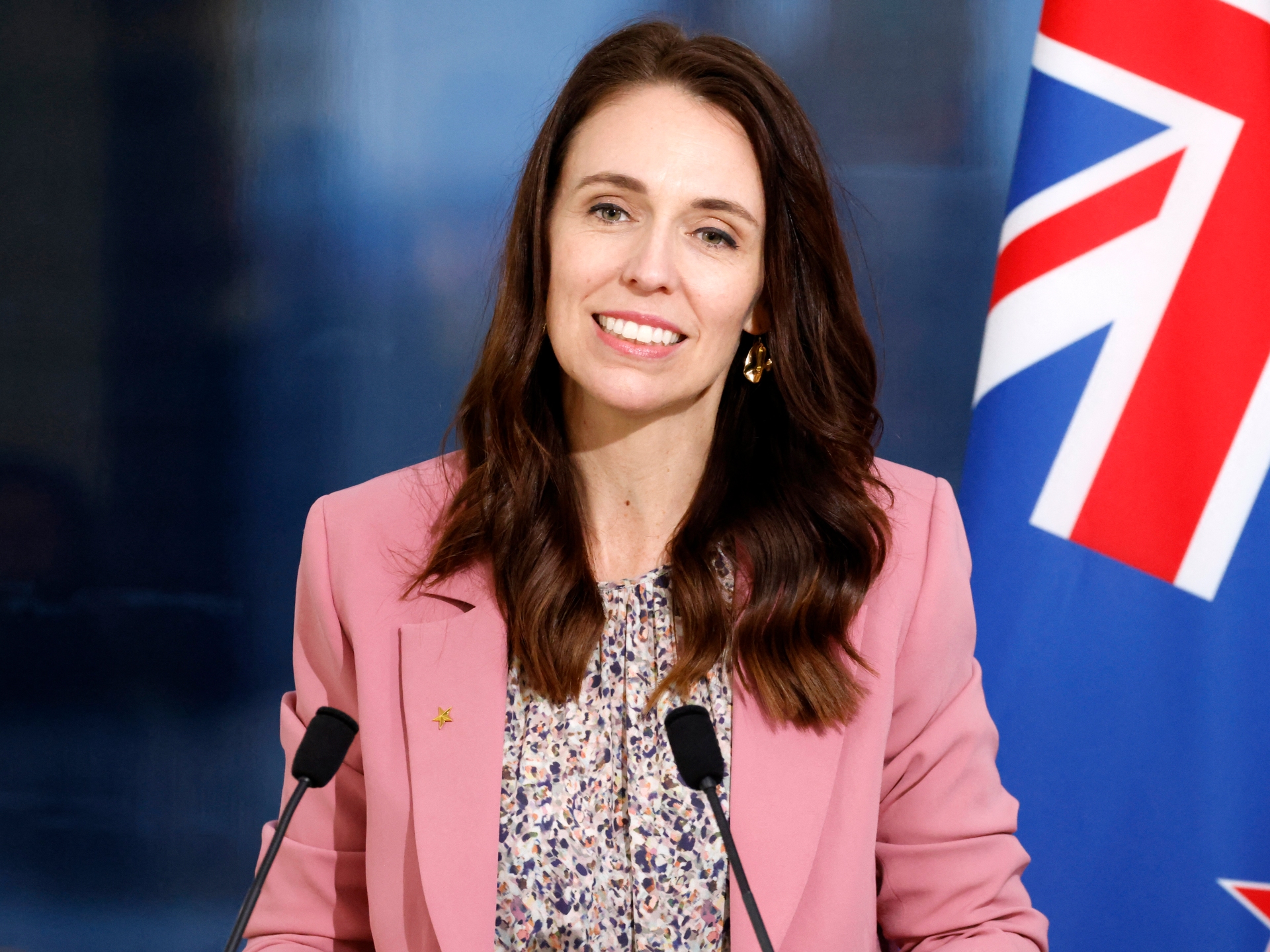 jacinda-ardern,-the-public-servant