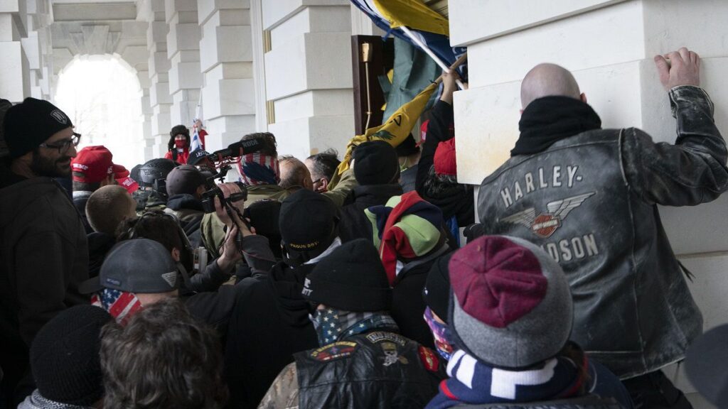 3-active-duty-marines-charged-in-jan.-6-capitol-riot