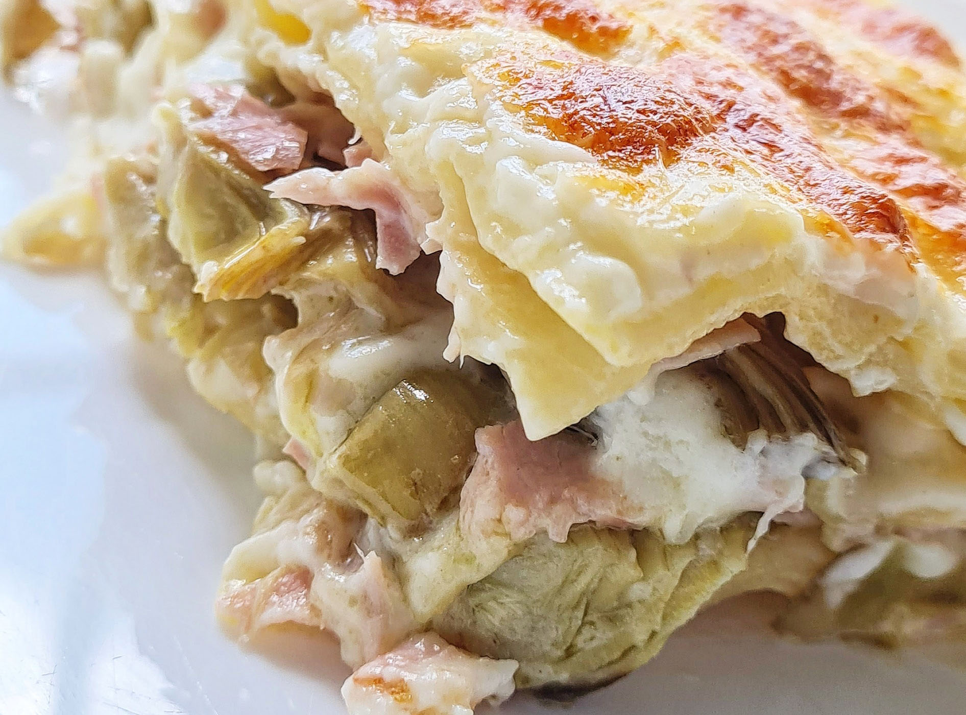 lasagna-bianca-con-carciofi-e-prosciutto-cotto,-piu-cremosa-e-buona-della-classica.-da-provare-per-carnevale