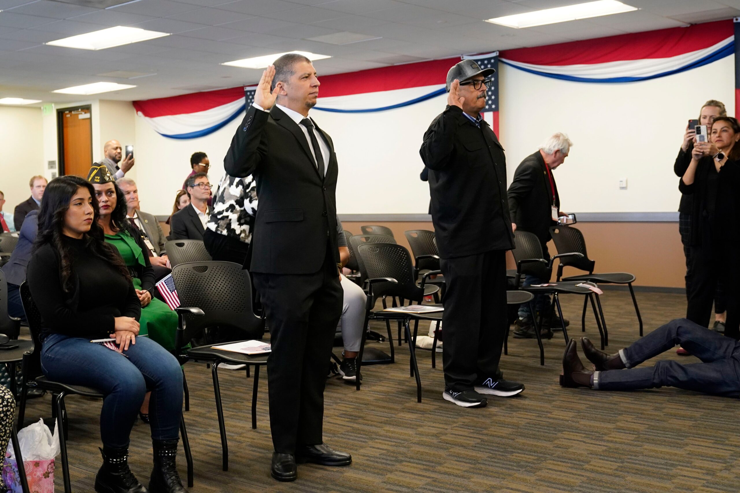 two-us-army-veterans-deported-to-mexico-win-us-citizenship