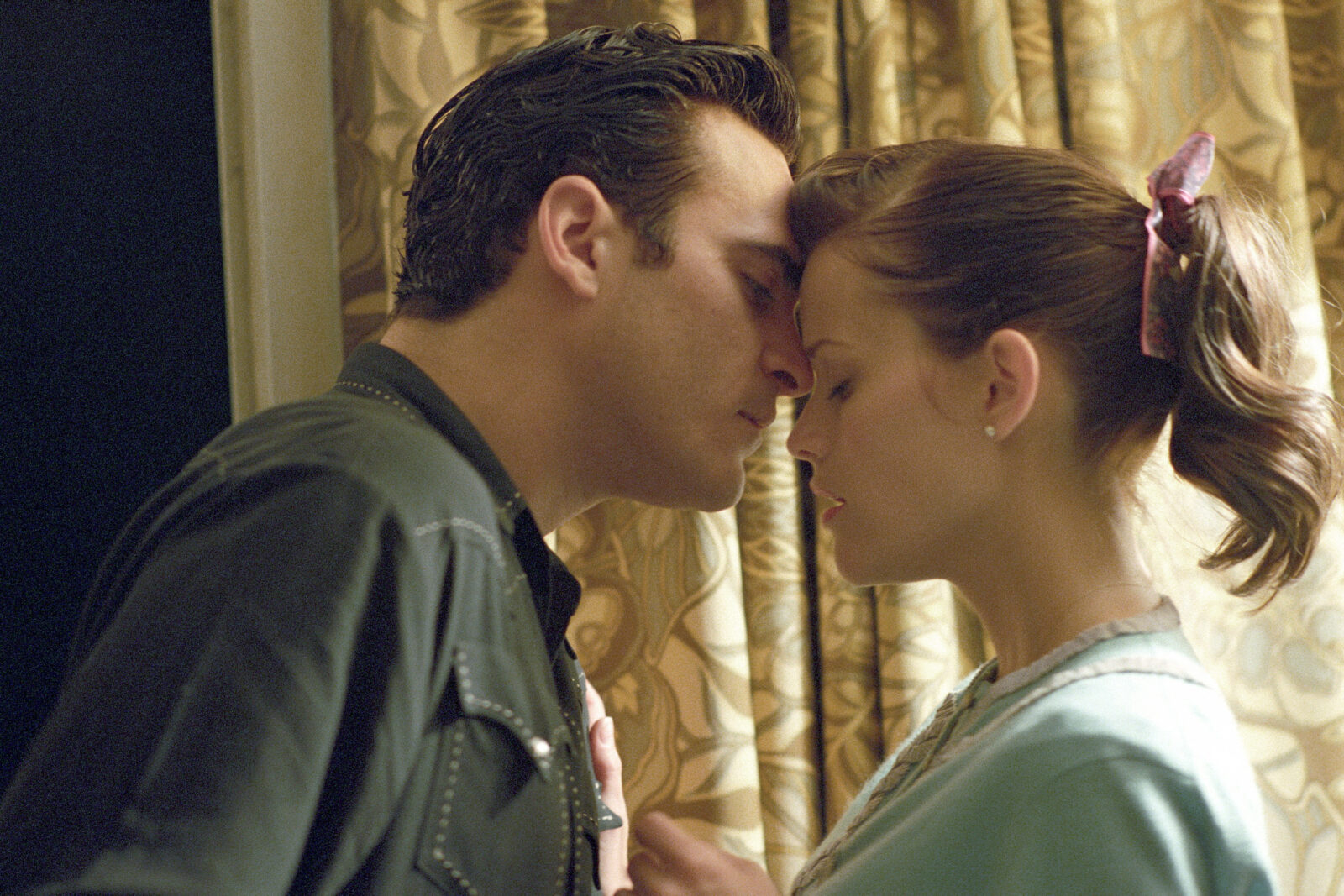 stand-out-romantic-scenes-in-southern-films