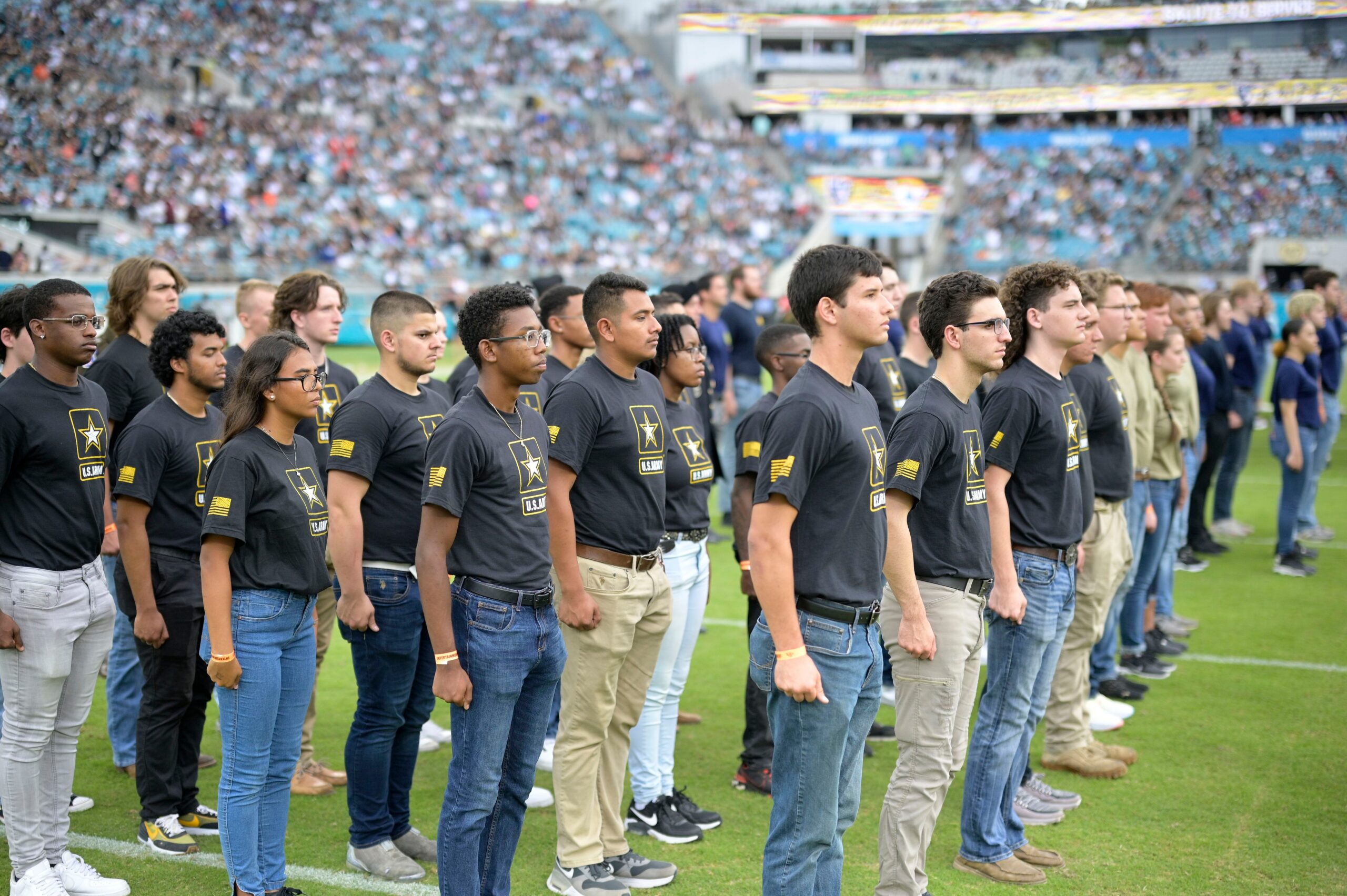 army-sees-safety,-not-‘wokeness,’-as-top-recruiting-obstacle