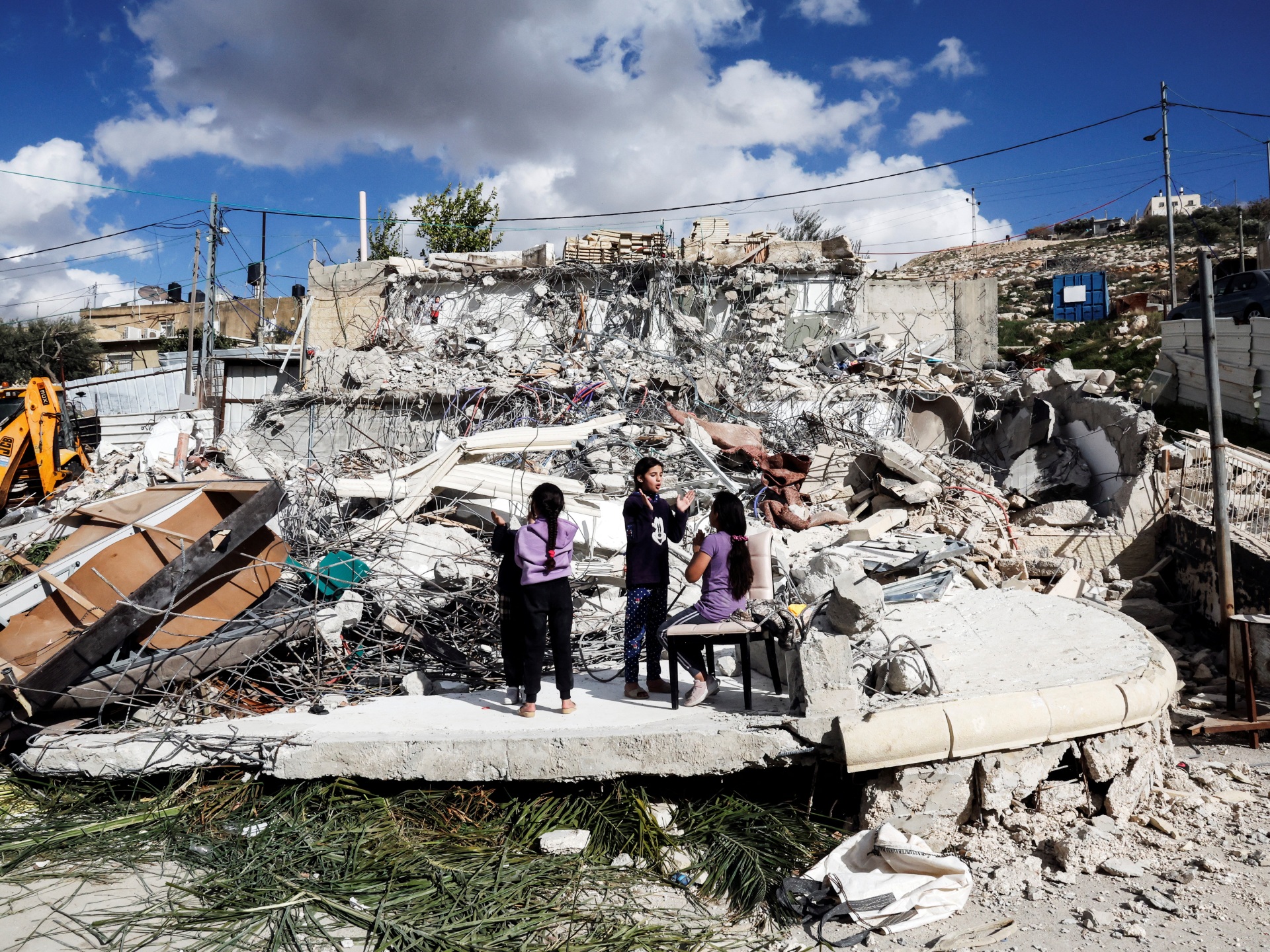 israel’s-home-demolitions-a-‘war-on-nerves’-for-palestinians