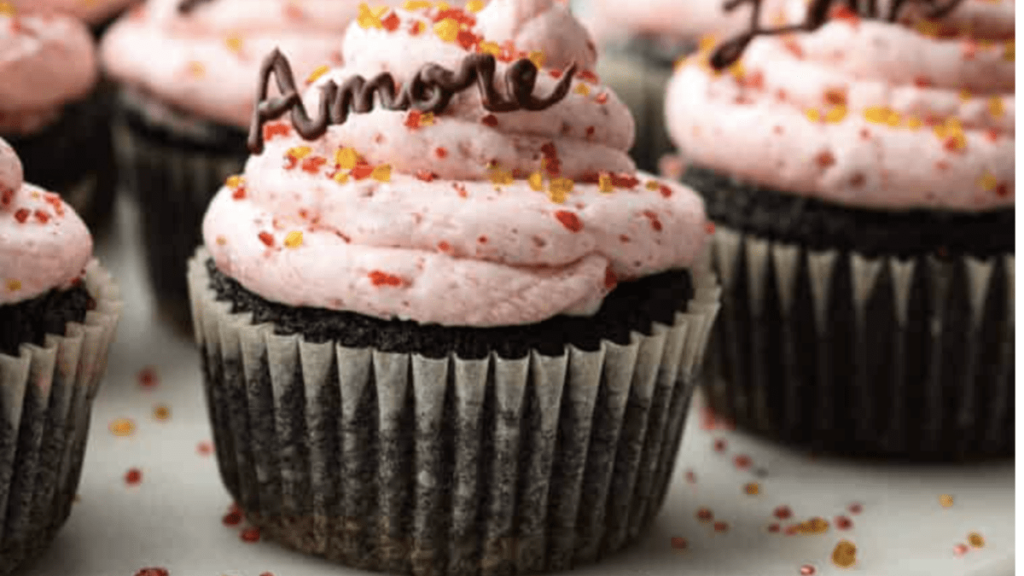 valentine's-day-cupcakes-–-the-recipe-critic