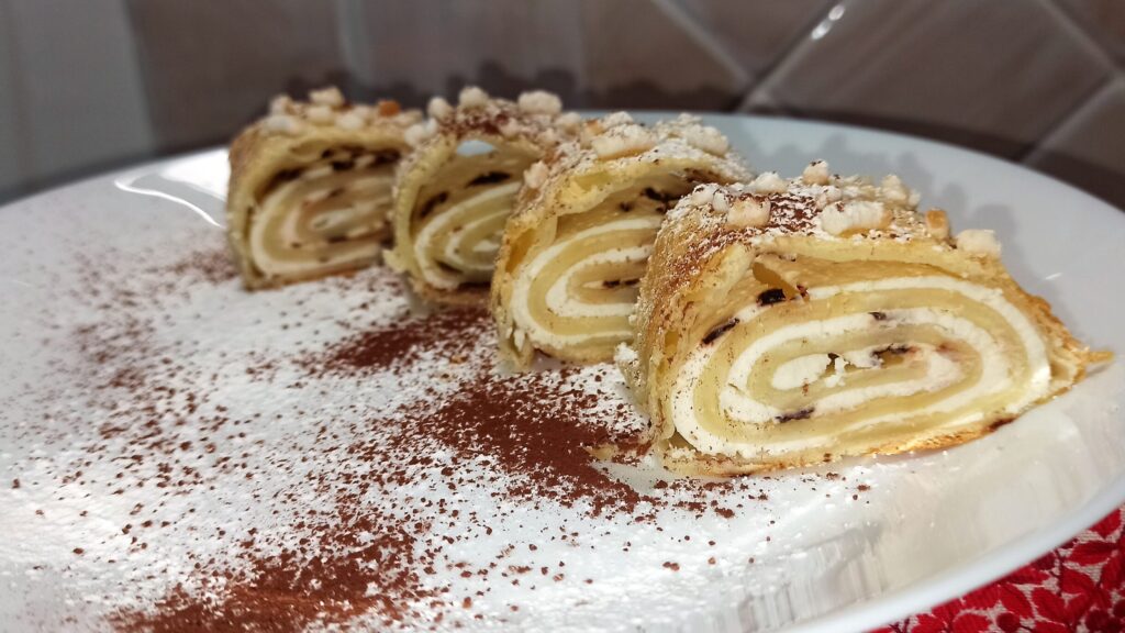 rotolo-di-pasta-sfoglia-con-ricotta-e-cioccolato-per-le-improvvise-voglie-di-dolce.-goloso-e-pronto-in-5-minuti