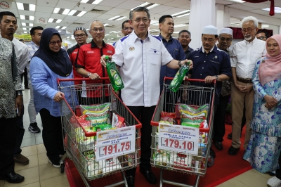 shop-at-supermarkets-with-rahmah-package-discounts,-b40-household-heads-advised-–-asia-newsday