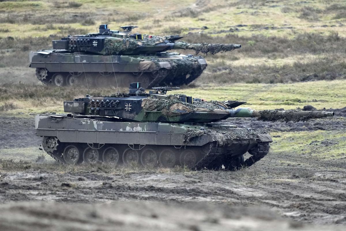 germany-seeks-to-buy-mothballed-swiss-leopard-2-tanks