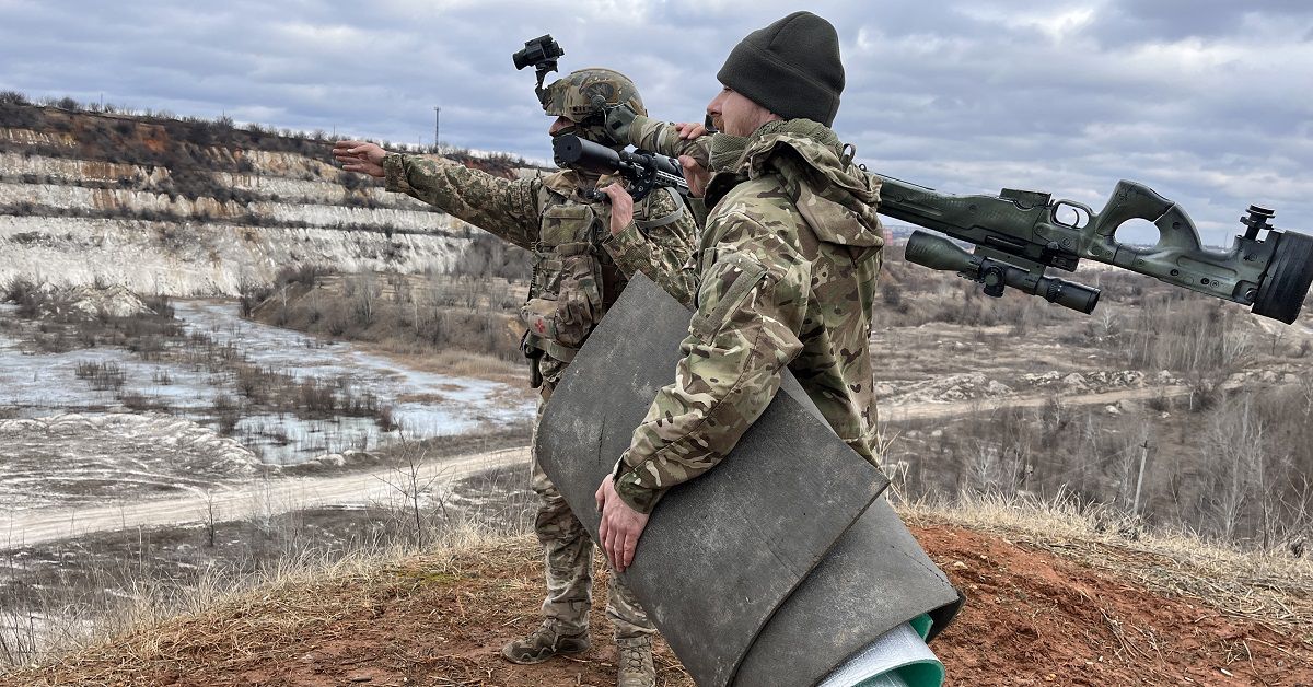 ukrainian-forces-running-out-of-shells,-equipment-in-fight-for-bakhmut