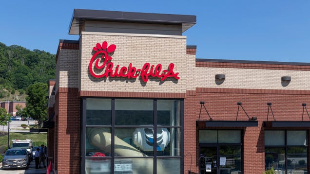 chick-fil-a-is-dumping-its-side-salad