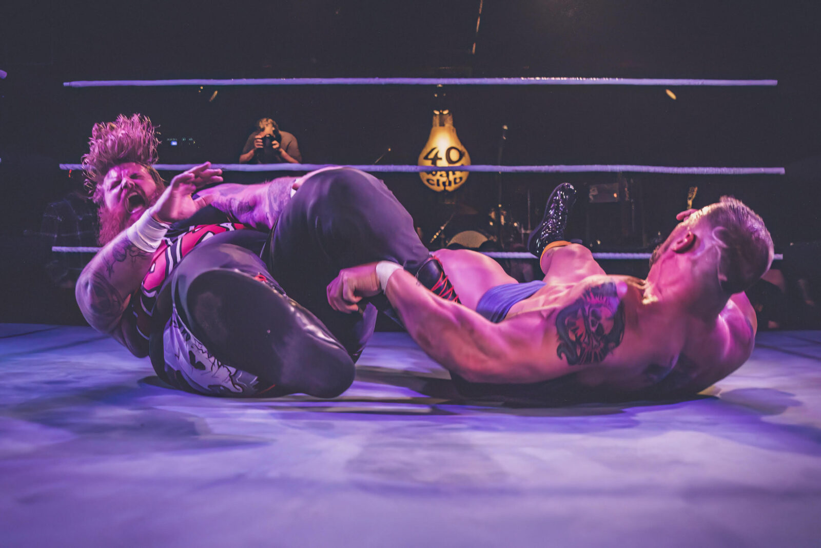 live-music-and-wrestling-make-beautiful-mayhem-at-the-legendary-40-watt