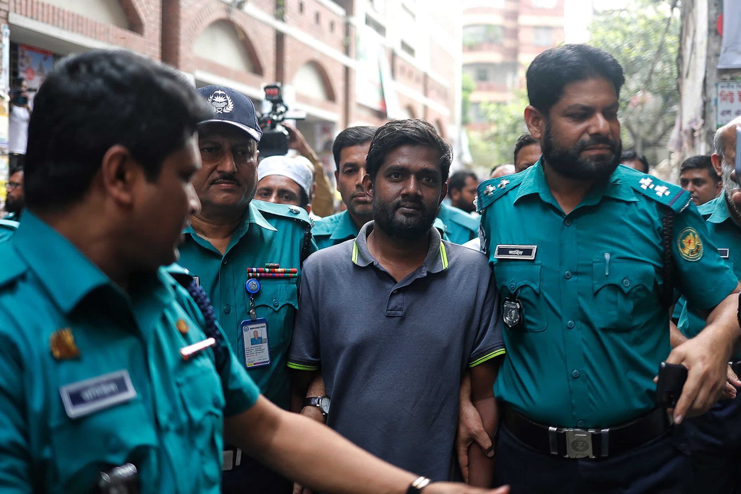 bangladesh:-journalist-charged-under-draconian-law-for-story-on-high-food-prices