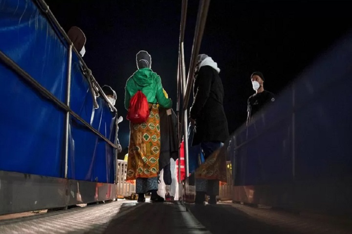 tunisia-migrant-boat-shipwrecks-leave-27-dead-or-missing